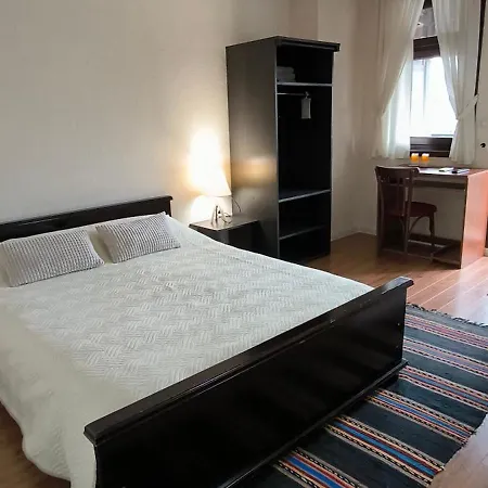 Guest house андреева къща *